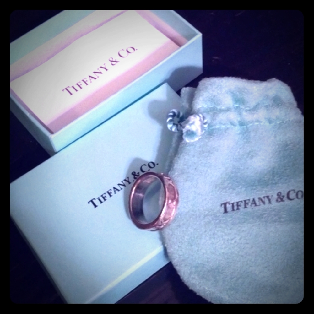 🩷HP❤️ / Rare Tiffany & Co. Sterling Silver Atlas Ring